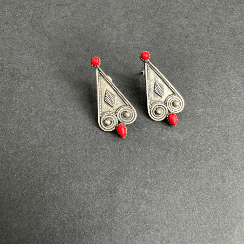 Tribal Stud