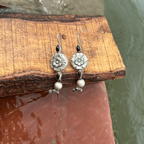 Black Onyx Floral Dangler Earring