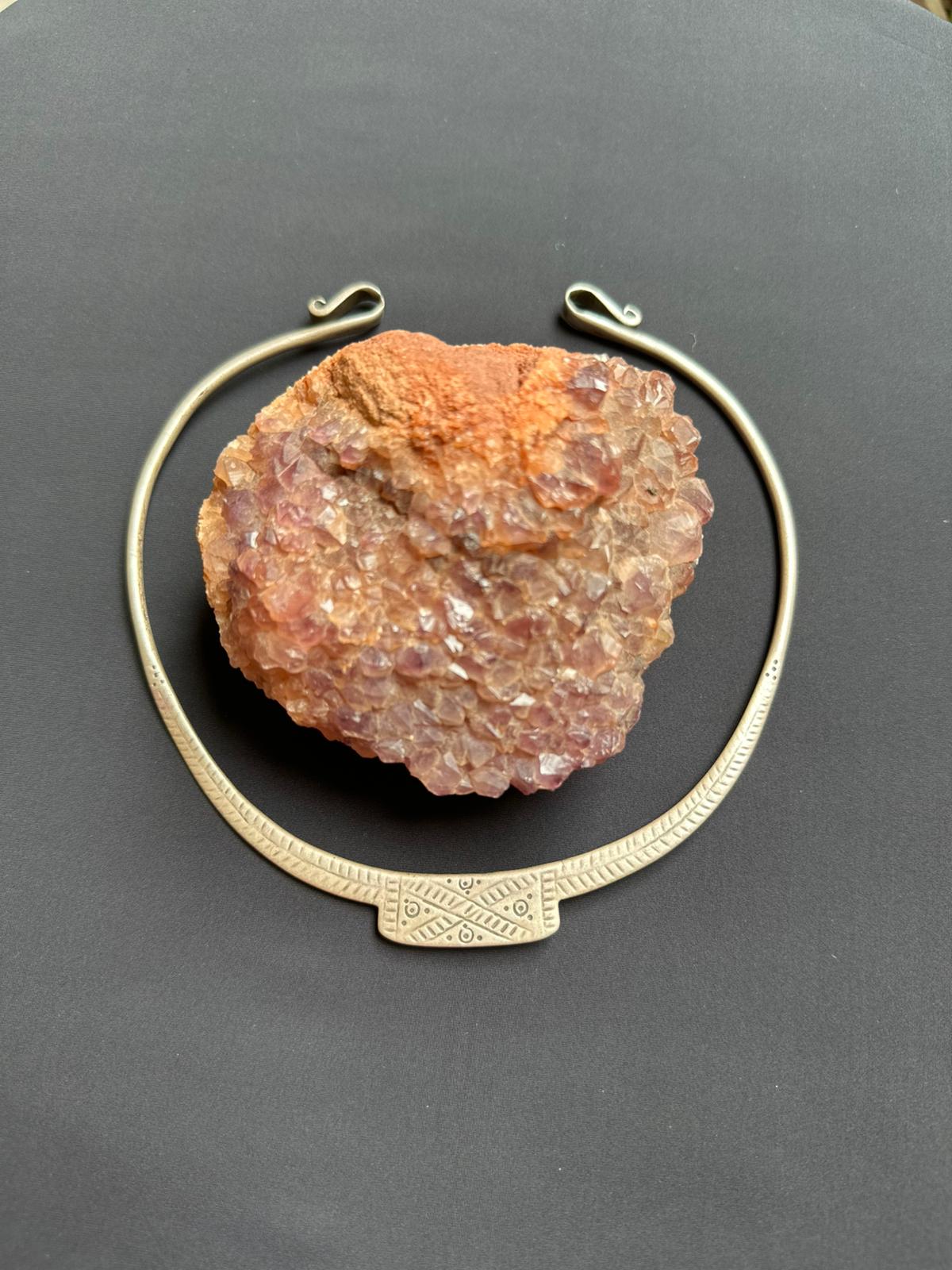 Vintage engraved Hasli