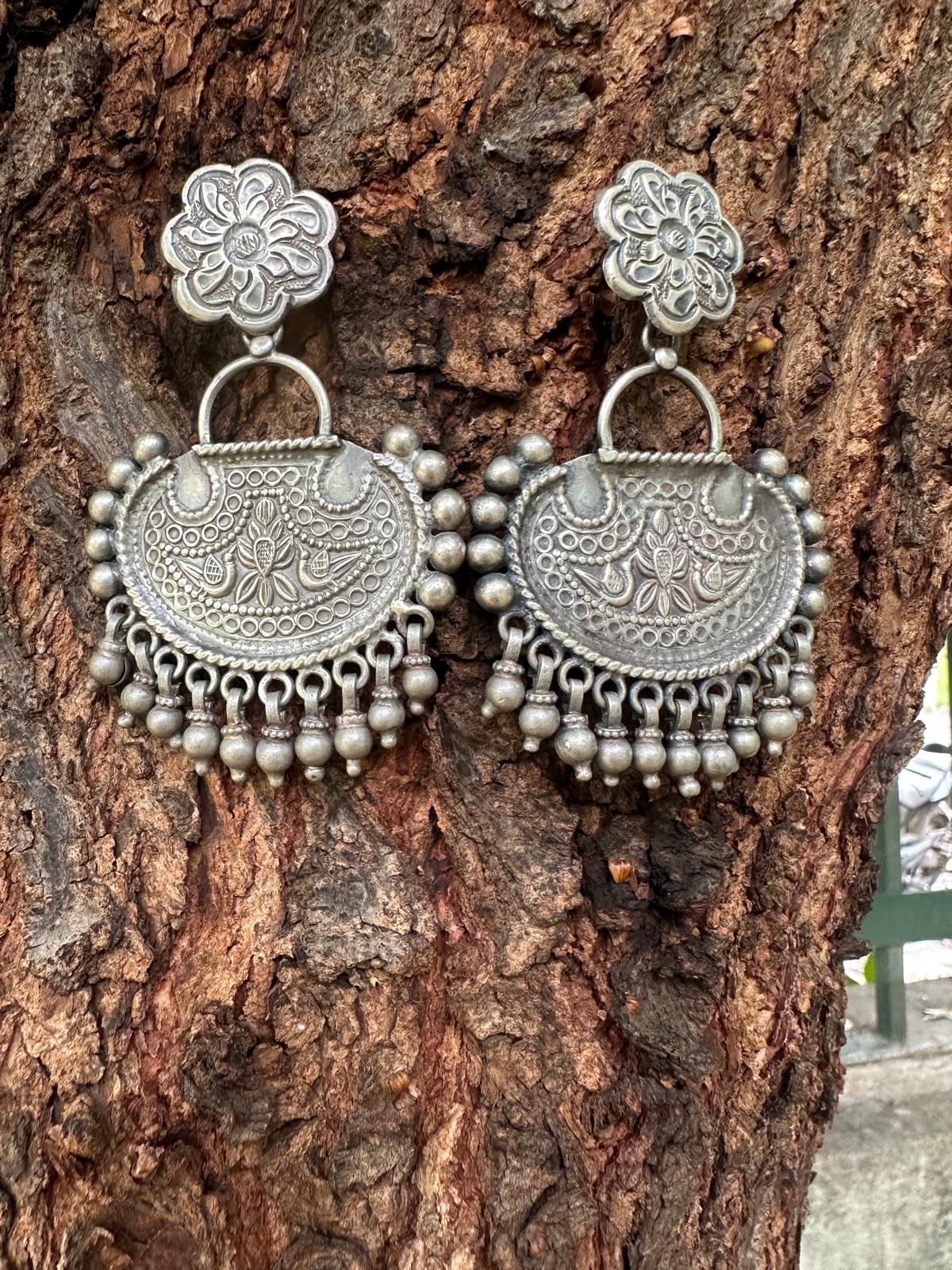 Vintage Floral Silver Bali