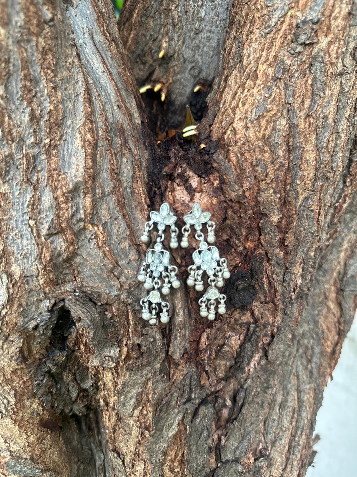 White Kundan Silver Dangler