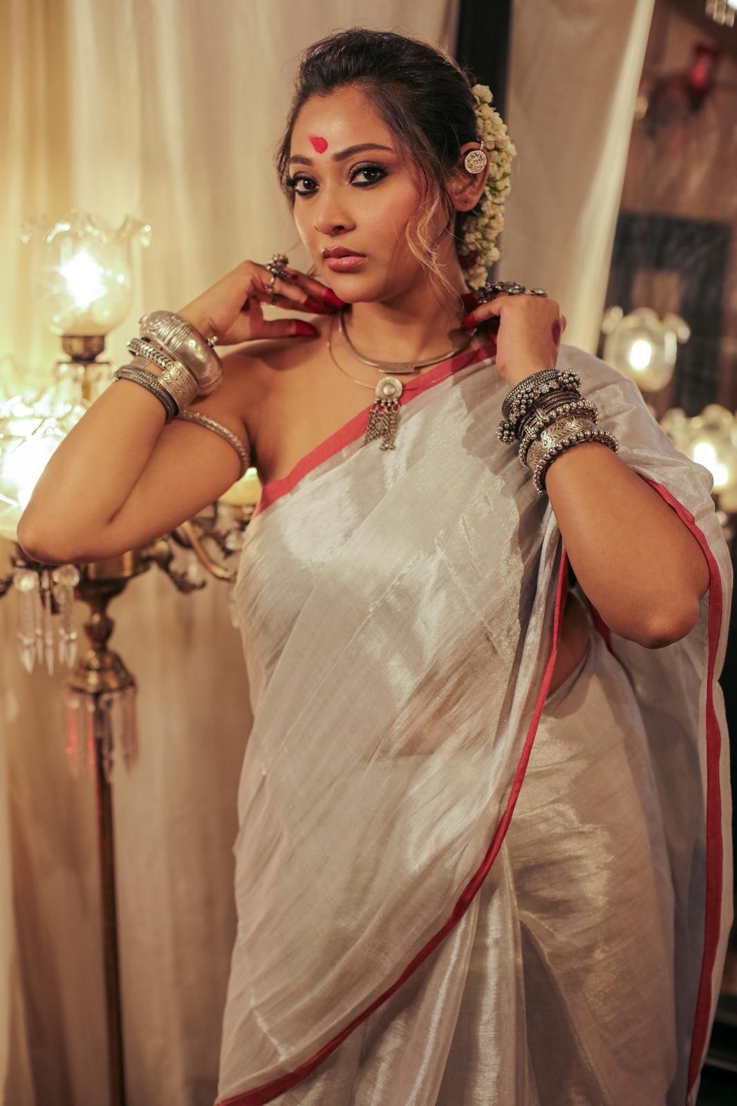 Vintage engraved Hasli